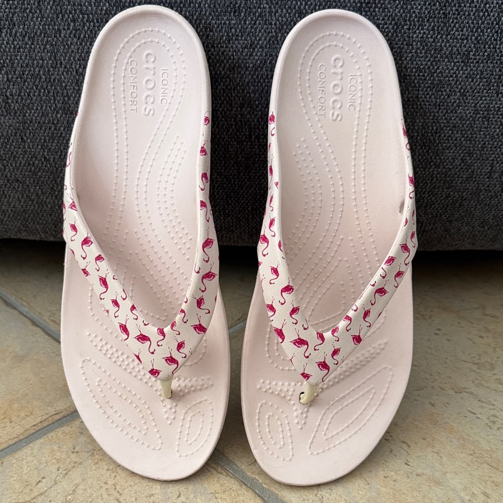 CROCS Women's Cream Flamingo Sandals